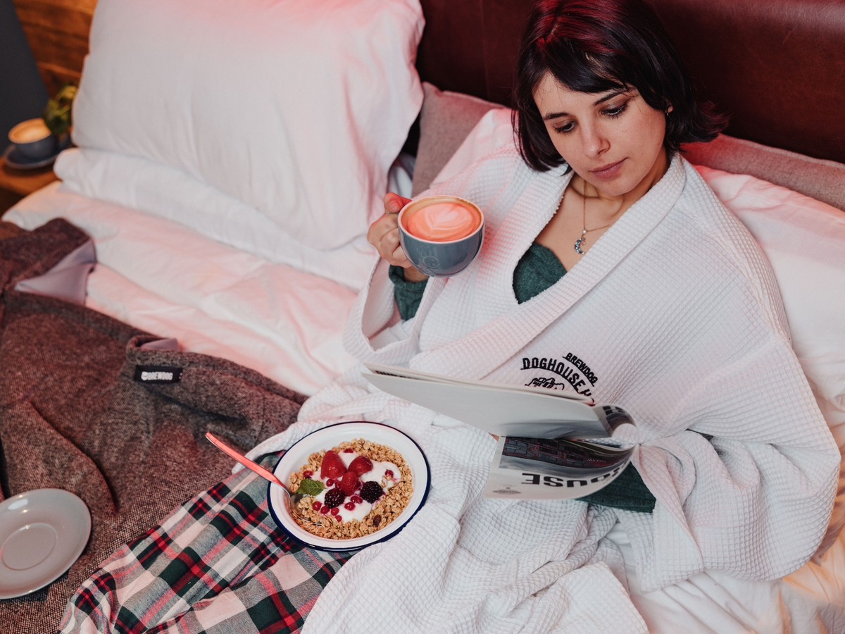 DogHouse Columbus Hotel - Image 1